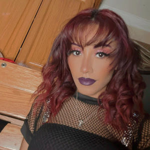 Meet your Posher, Aisha